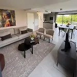 Villa Villagassin 380