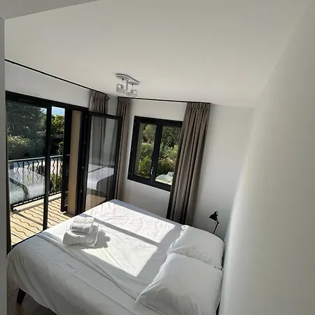 Villagassin 380 Luxury With Private Pool Near - Airco-parking *