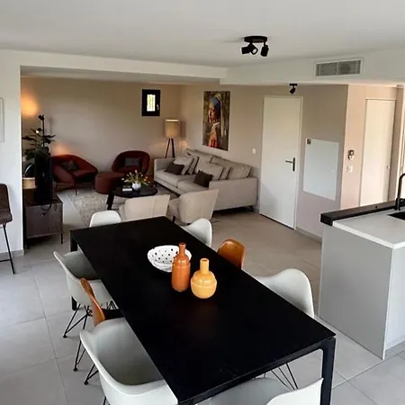 Villagassin 380 Luxury With Private Pool Near - Airco-parking Villa *