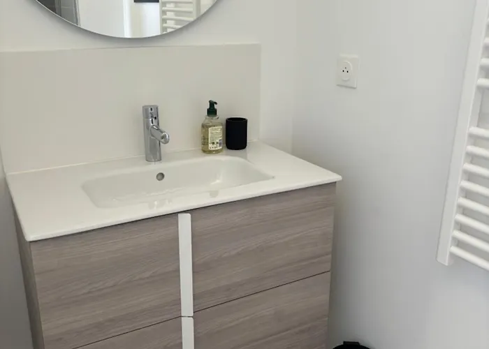 Villagassin 380 Villa *